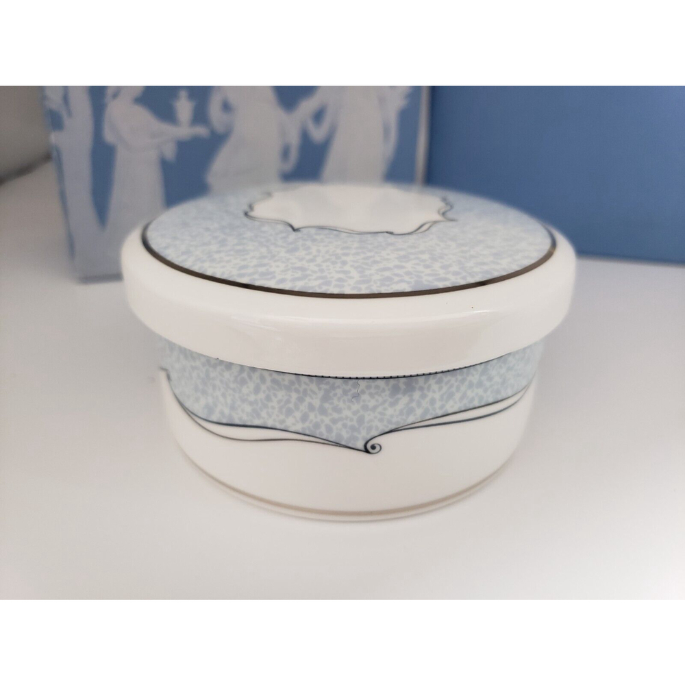 Wedgwood Venice Jewelry Box ring box Light Blue & White Bone China with BOX